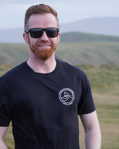 Surfworld Mullaghmore Ireland Big Wave Circle Black T-Shirt