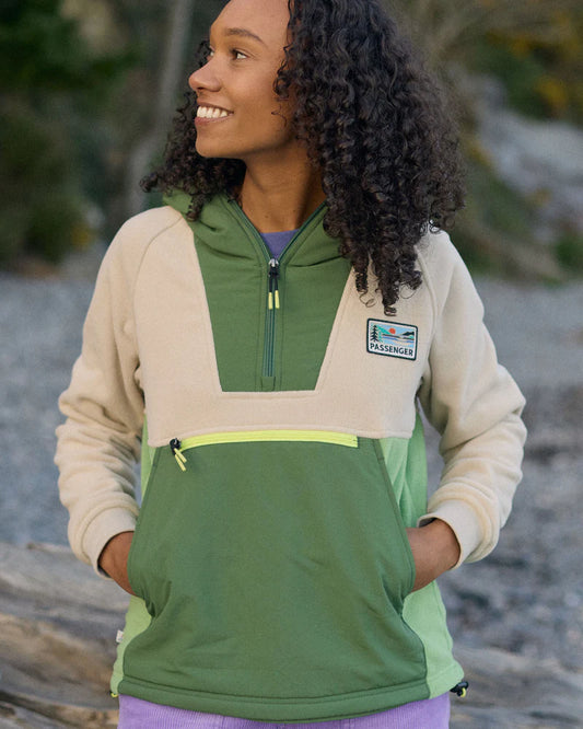Passenger Womens Alexander 2.0 Recycled Hooded Polar Fleece